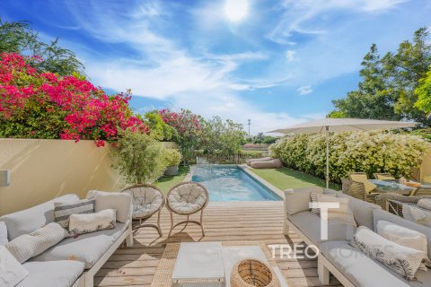 Townhouse in The Springs, Dubai, UAE 3 bedrooms, 228 sq.m. № 586414 - photo 9