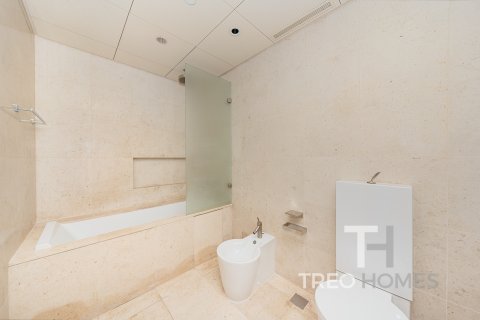 Apartment in Burj Khalifa, Dubai, UAE 2 bedrooms, 144 sq.m. № 586410 - photo 13