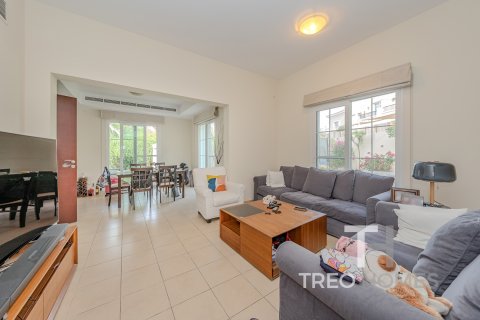 Villa in Arabian Ranches, Dubai, UAE 3 bedrooms, 253 sq.m. № 586412 - photo 4
