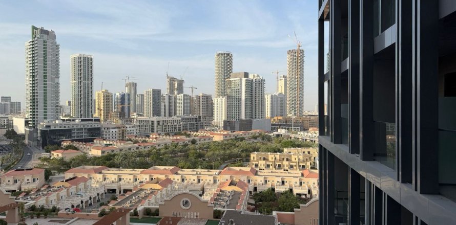 Apartment in Dubai, UAE 45.6 sq.m. № 727579