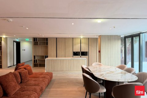 Apartment in Dubai, UAE 45.6 sq.m. № 727579 - photo 11