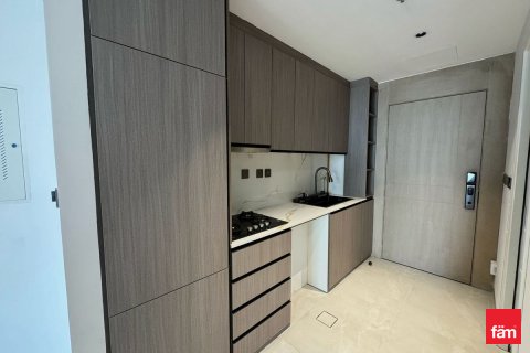 Apartment in Dubai, UAE 45.6 sq.m. № 727579 - photo 4