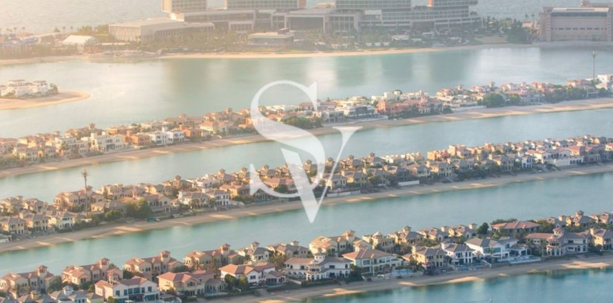 Villa en Palm Jumeirah, Dubai, EAU 6 dormitorios, 1108 m² № 657314
