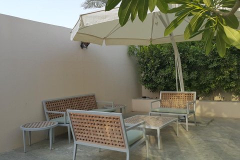 The Springs, Dubai, UAE의 임대용 타운하우스 침실 3개, 351.08제곱미터 번호 750301 - 사진 17