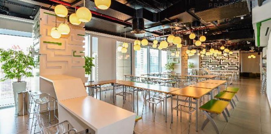 Dubai Marina、Dubai、UAEにある店舗 384.6 m2 No567164