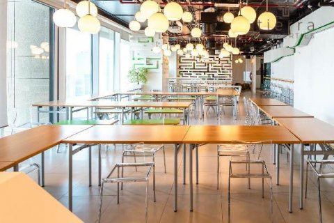Dubai Marina、Dubai、UAE にある店舗の賃貸物件 384.6 m2、No567164 - 写真 2