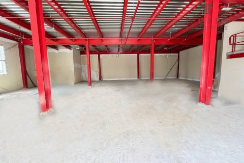 Sklad v Al Khawaneej, Dubai, SAE 538.8 m² Č.: 567160 - fotografie 3