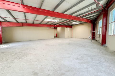 Sklad v Al Khawaneej, Dubai, SAE 659.6 m² Č.: 567161 - fotografie 2