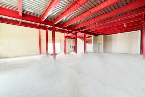 Sklad v Al Khawaneej, Dubai, SAE 659.6 m² Č.: 567161 - fotografie 3