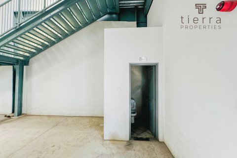 Sklad v Al Quoz, Dubai, SAE 573.9 m² Č.: 567163 - fotografie 6