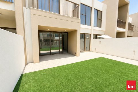 Villetta a schiera a Dubai, EAU 3 camere da letto, 167.1 mq. № 704040