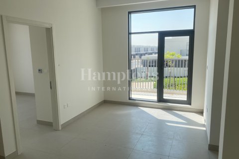 Vila v Dubai South (Dubai World Central), SAE 3 ložnice, 253.66699635 m² Č.: 585075 - fotografie 1