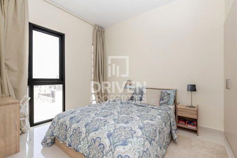 Townhouse de vânzare în Dubai, EAU 5 dormitoare, 174.84 mp. №744469 - poză 3
