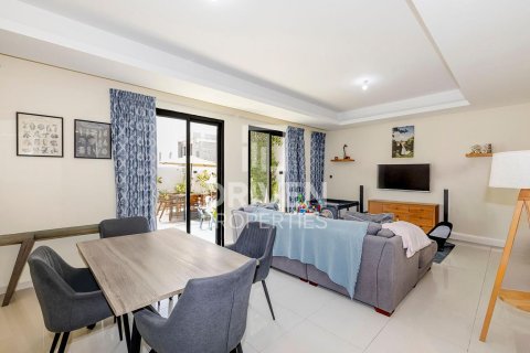 Townhouse de vânzare în Dubai, EAU 5 dormitoare, 174.84 mp. №744469 - poză 2