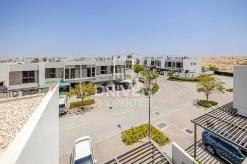 Townhouse de vânzare în Dubai, EAU 5 dormitoare, 174.84 mp. №744469 - poză 12