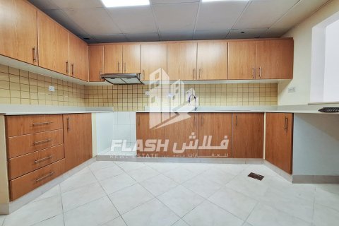 Apartament në Al Marjan Island, Ras Al Khaimah, Emiratet e Bashkuara Arabe 2 dhoma gjumi, 157.7 m2. № 611771 - Foto 3