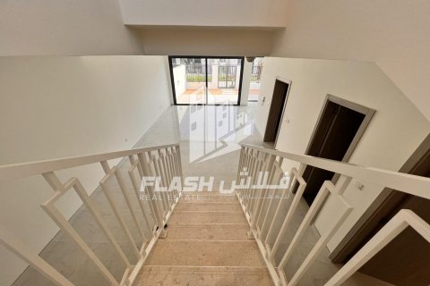 Villa in Mina Al Arab, Ras Al Khaimah, UAE 3 bedrooms, 237.6 sq.m. № 611772 - photo 9