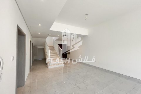 Villa in Mina Al Arab, Ras Al Khaimah, UAE 3 bedrooms, 237.6 sq.m. № 611772 - photo 4
