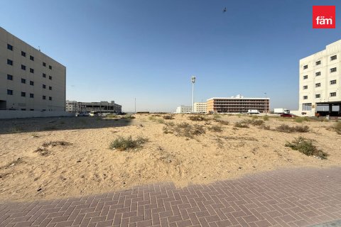 Land in Dubai, UAE 1812.9 sq.m. № 693179