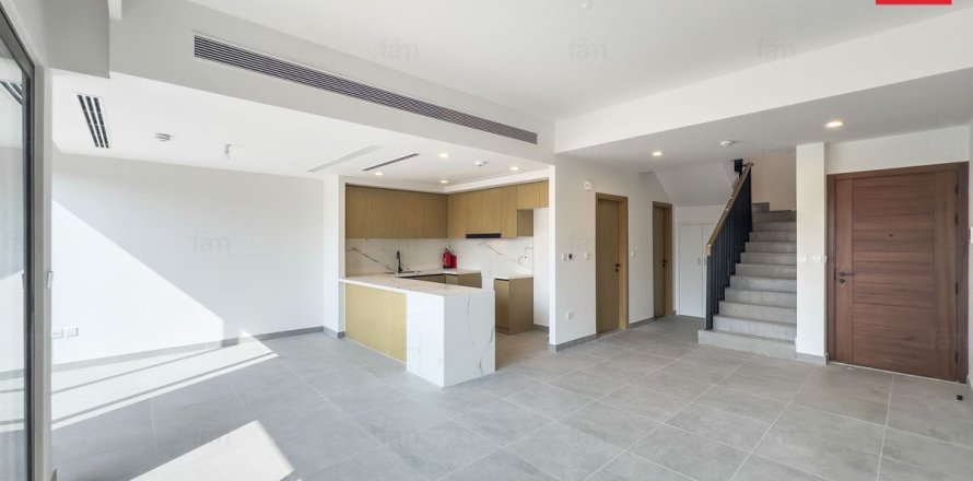 تاون هاوس في دبي 3 غرفة نوم ، 164.5 متر مربع . ر قم 693178