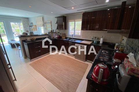 Villa à vendre à  Jumeirah Village Triangle, Dubai, EAU 3 chambres, 626 m2 № 706880 - photo 1
