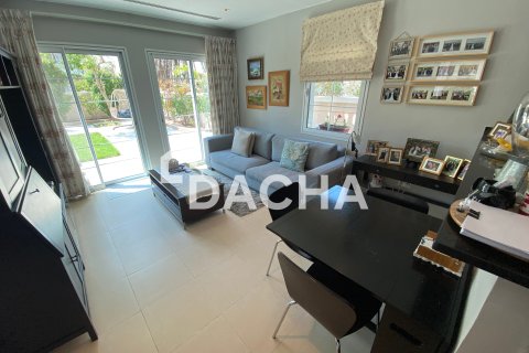 Villa à vendre à  Jumeirah Village Triangle, Dubai, EAU 3 chambres, 626 m2 № 706880 - photo 3
