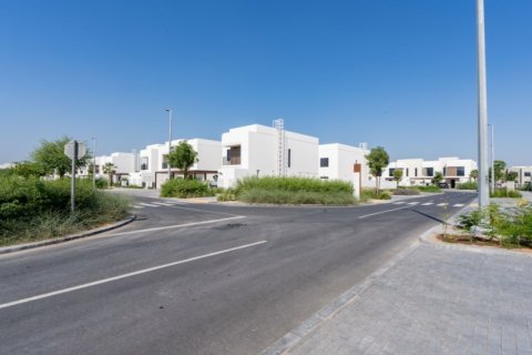 Řadový dům na Yas Island, Abu Dhabi, SAE 3 ložnice, 165.9 m² Č.: 554781 - fotografie 17