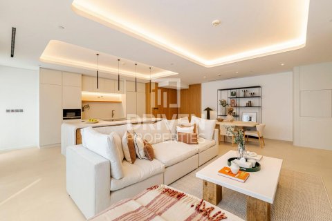 Apartment in City Walk, Dubai, UAE 2 bedrooms, 151 sq.m. № 653006 - photo 4