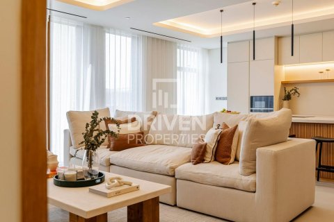 Apartment in City Walk, Dubai, UAE 2 bedrooms, 151 sq.m. № 653006 - photo 7