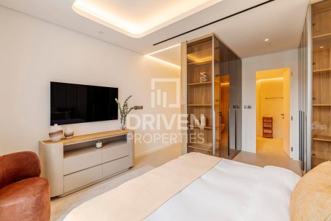 Apartment in City Walk, Dubai, UAE 2 bedrooms, 151 sq.m. № 653006 - photo 16