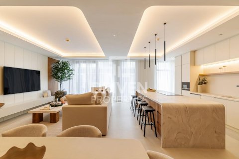 Apartment in City Walk, Dubai, UAE 2 bedrooms, 151 sq.m. № 653006 - photo 2