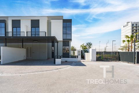 Vila v Al Furjan, Dubai, SAE 4 ložnice, 269 m² Č.: 586416 - fotografie 2