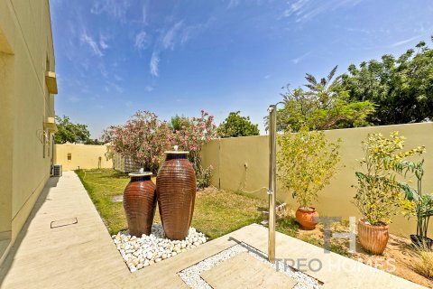 Vila v Meadows, Dubai, SAE 4 ložnice, 381 m² Č.: 586537 - fotografie 18