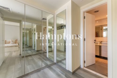 The Lakes, Dubai, UAE의 임대용 빌라 침실 3개, 244.14908400제곱미터 번호 693477 - 사진 6