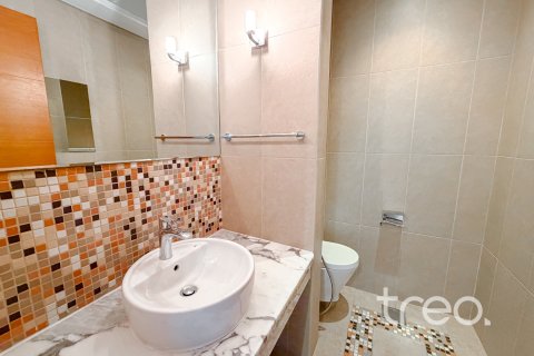 Vila di Jumeirah Park, Dubai, UAE 3 bilik tidur, 327.67 meter persegi № 753757 - foto 17