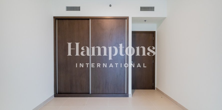 Apartman u Dubai Harbour, UAE 111.669 m2, 2 spavaćih soba Br. 686976