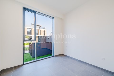 Townhouse sa Arabian Ranches 3, Dubai, UAE 4 silid-tulugan, 300.00979984 sq.m. № 686975 - larawan 3