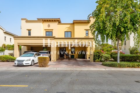 Vila u gradu Arabian Ranches, Dubai, UAE 4 spavaće sobe, 268.44972171 m2 Br. 686970 - Slika 7