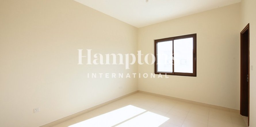 Vila u gradu Arabian Ranches, Dubai, UAE 4 spavaće sobe, 268.45 m2 Br. 686970