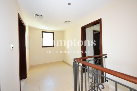 Vila u gradu Arabian Ranches, Dubai, UAE 4 spavaće sobe, 268.44972171 m2 Br. 686970 - Slika 3