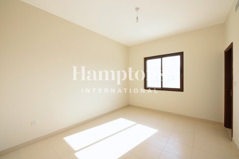 Снять в аренду виллу в Арабиан Ранчес, Дубай, ОАЭ 4 спальни, 268.44972171м2, № 686970 - фото 10