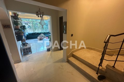 Villa Jumeirah Village Triangle, Dubaijā, AAE 4 istabas, 250 m2 Nr. 710332 - attēls 2