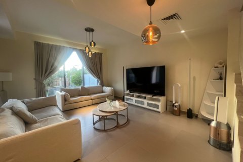 Üürile anda villa asukohaga Dubai Hills Estate, AÜE: 3 magamistoaga, 203 m² Nr 701957 - pilt 3