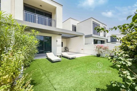 Villa i Dubai Hills Estate, Dubai, UAE 3 soveværelser, 212 kvm № 701957