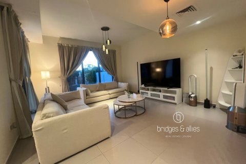 Вилла Дубай Хилс Эстейт, БАӘ-да 3 жатын бөлмелер, 212 м² № 701957 - фото 5