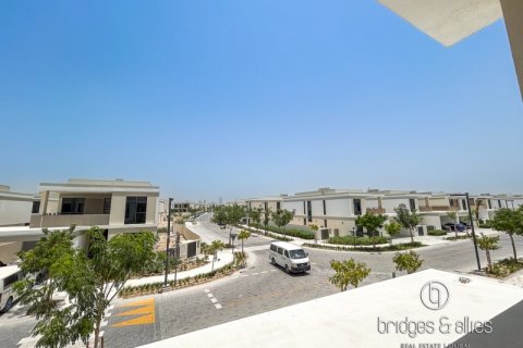 Villa zur Miete in Tilal Al Ghaf, Dubai, VAE 4 Schlafzimmer, 432 m2 Nr. 701958 - Foto 5