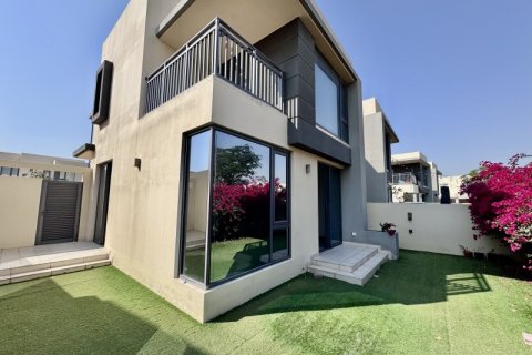 Villa i Dubai Hills Estate, Dubai, UAE 4 soveværelser, 288 kvm № 701954