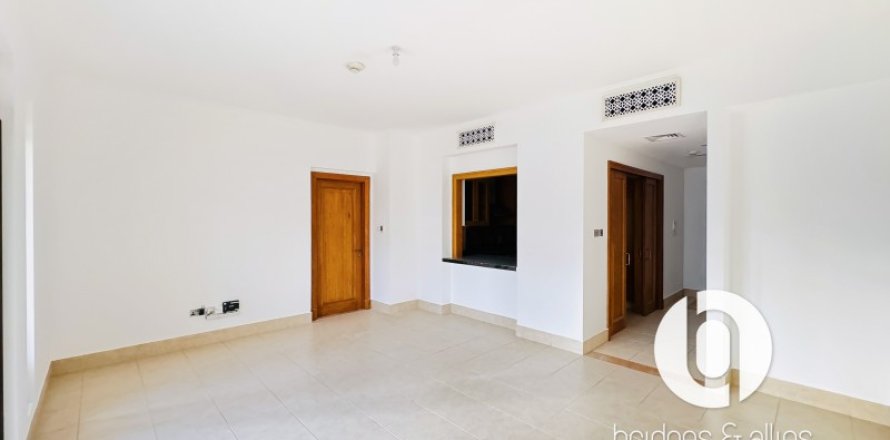 Appartement à Old Town, Dubai, EAU: 1 chambre, 91 m2 № 701955
