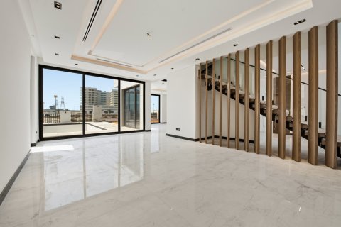Vila v Al Furjan, Dubai, SAE 5 ložnice, 599.97 m² Č.: 749569 - fotografie 4