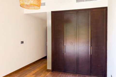 Apartamento en alquiler en Palm Jumeirah, Dubai, EAU 1 dormitorio, 126.26 m2 № 749577 - foto 4